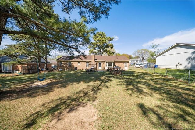 5909 Waterdale Court, Fayetteville, NC 28304