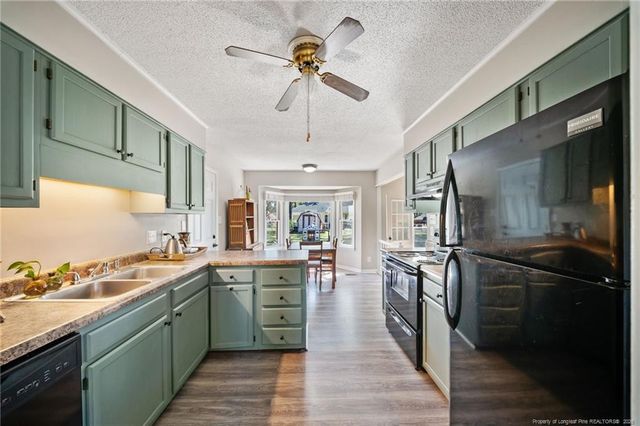 5909 Waterdale Court, Fayetteville, NC 28304