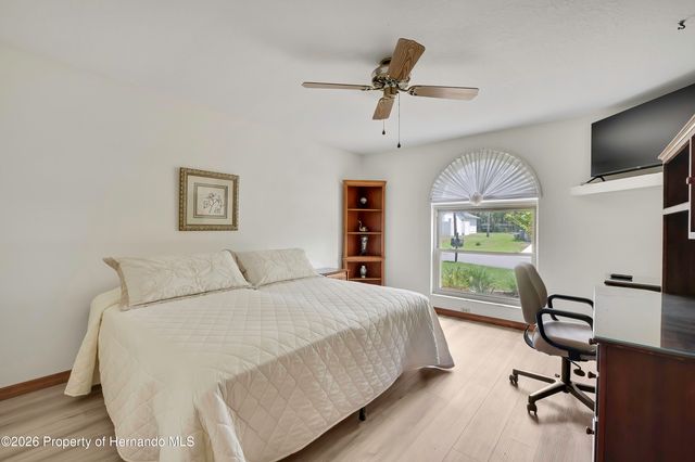 6333 Pine Meadows Drive, Spring Hill, FL 34606