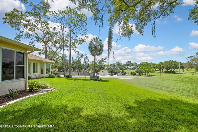 6333 Pine Meadows Drive, Spring Hill, FL 34606