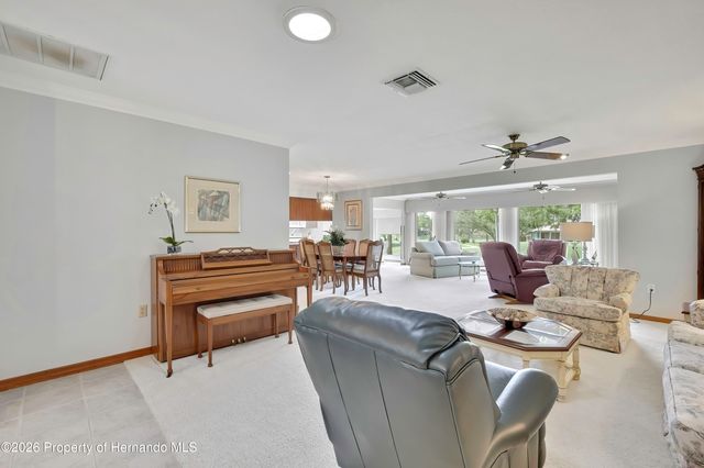 6333 Pine Meadows Drive, Spring Hill, FL 34606