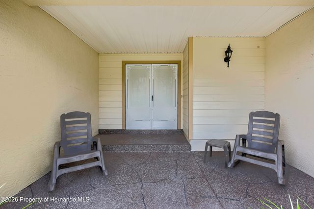 6333 Pine Meadows Drive, Spring Hill, FL 34606