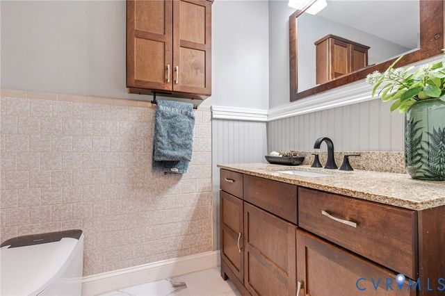 600 N Pinetta Dr, Midlothian, VA 23235