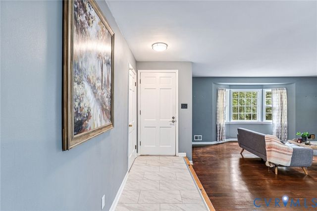 600 N Pinetta Dr, Midlothian, VA 23235