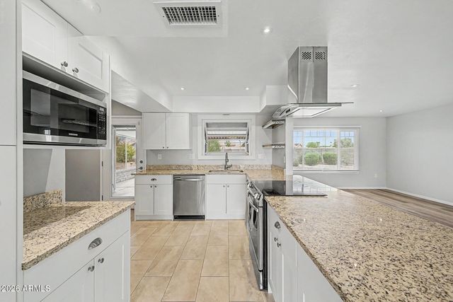 20220 N 126TH Avenue, Sun City West, AZ 85375
