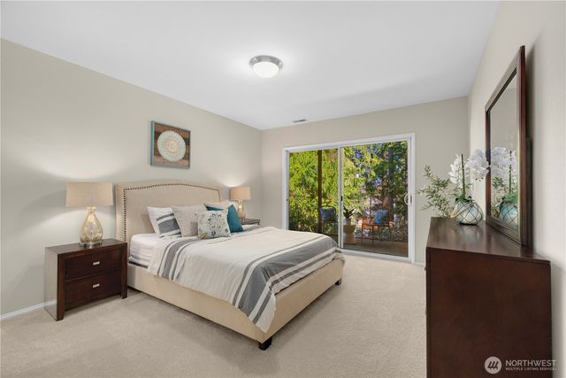 2630 NW Oakcrest Drive, Issaquah, WA 98027