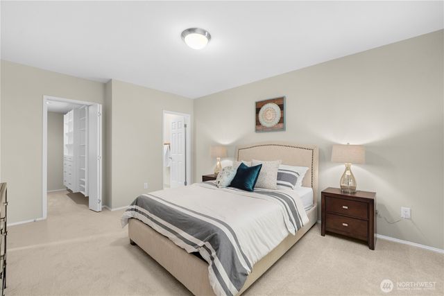 2630 NW Oakcrest Drive, Issaquah, WA 98027