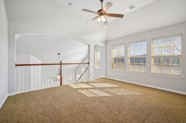 520 Eastland Drive, Lewisville, TX 75056