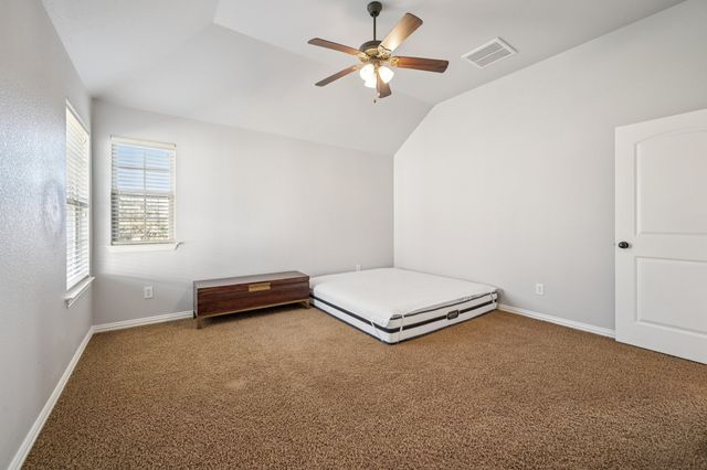 520 Eastland Drive, Lewisville, TX 75056