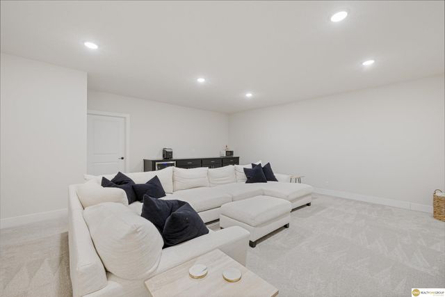 11627 S 189 Street, Gretna, NE 68028