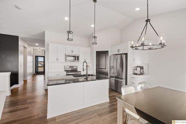 11627 S 189 Street, Gretna, NE 68028