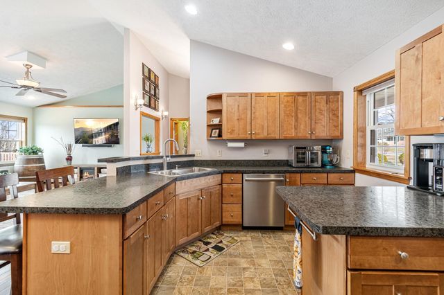 89 Horseshoe Circle, Milton, VT 05468