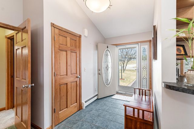 89 Horseshoe Circle, Milton, VT 05468