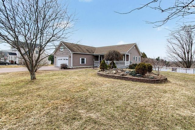 89 Horseshoe Circle, Milton, VT 05468