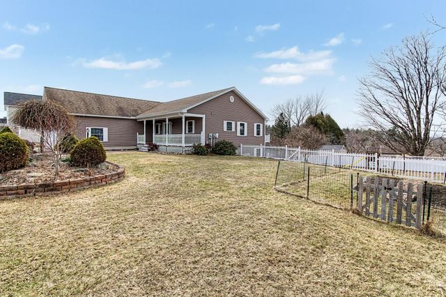 89 Horseshoe Circle, Milton, VT 05468