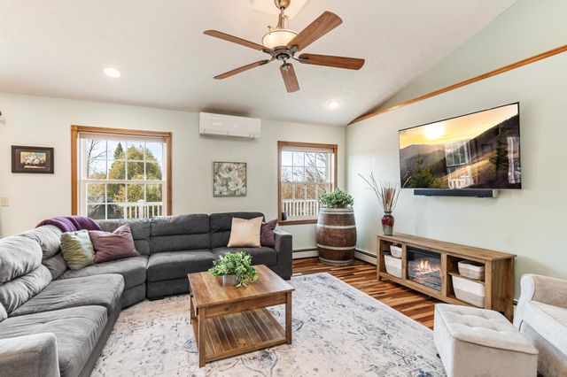 89 Horseshoe Circle, Milton, VT 05468