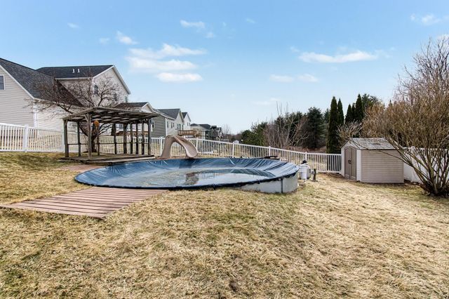 89 Horseshoe Circle, Milton, VT 05468