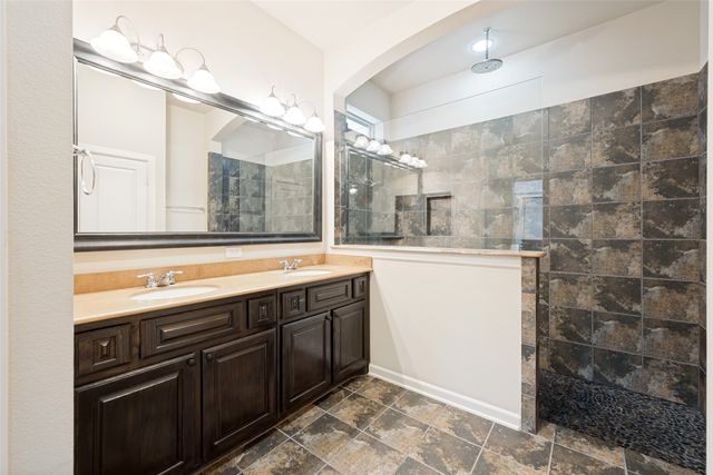 3908 Jasmine Fox Lane, Arlington, TX 76005