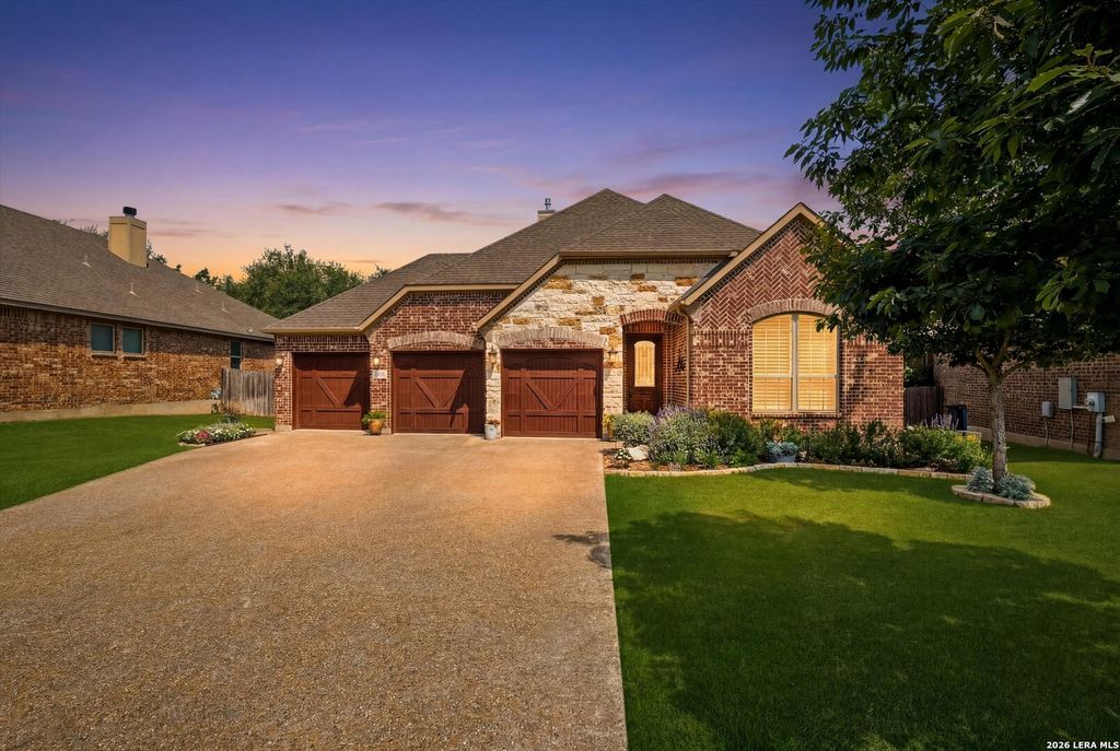 526 Mission Hill Run, New Braunfels, TX 78132