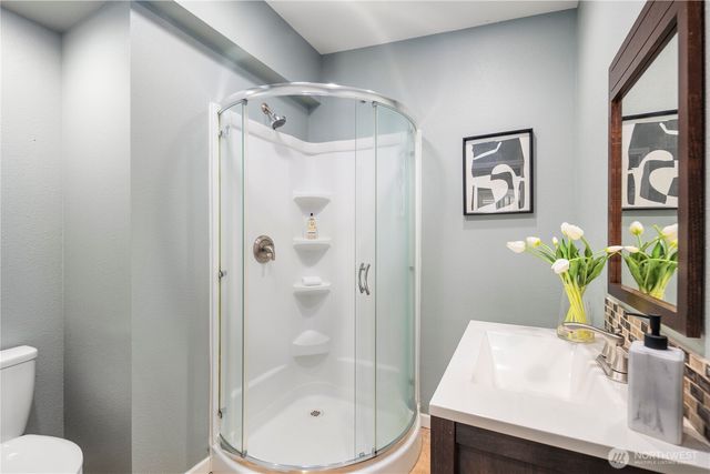 3916 S 374th Street, Auburn, WA 98001