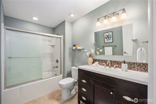 3916 S 374th Street, Auburn, WA 98001