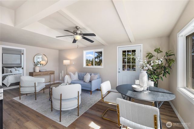 3916 S 374th Street, Auburn, WA 98001