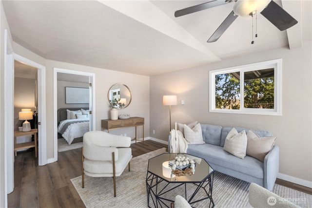 3916 S 374th Street, Auburn, WA 98001