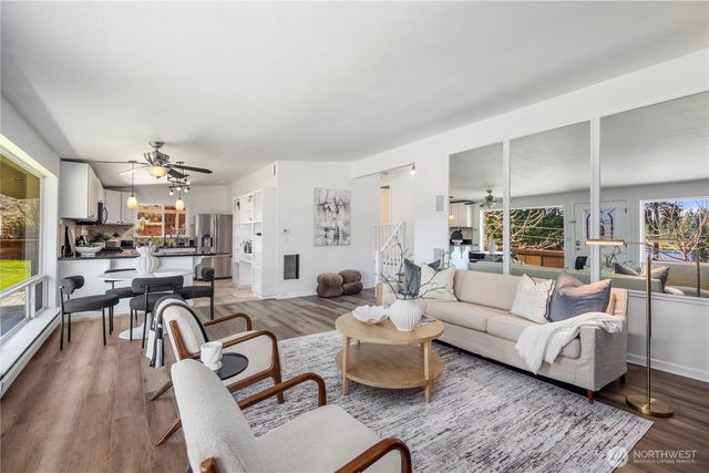 3916 S 374th Street, Auburn, WA 98001