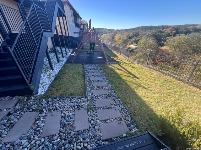 16955 Sonoma Rdg, San Antonio, TX 78255