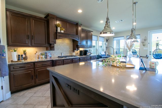 16955 Sonoma Rdg, San Antonio, TX 78255