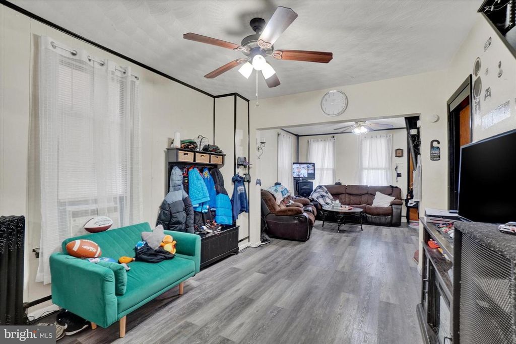 Image 18 of property listing at 1454 MONROE ST, York, PA 17404