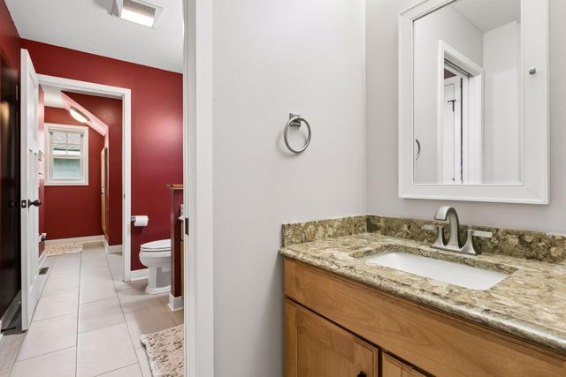 812 NE Main Street, Minneapolis, MN 55413
