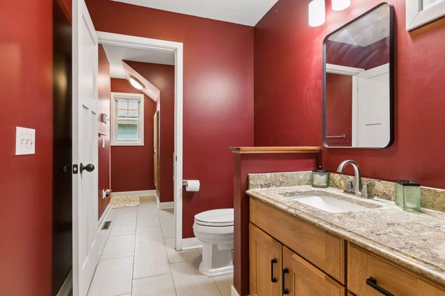 812 NE Main Street, Minneapolis, MN 55413