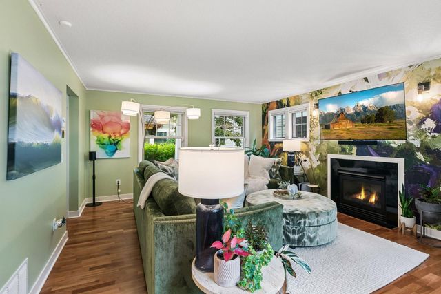 812 NE Main Street, Minneapolis, MN 55413