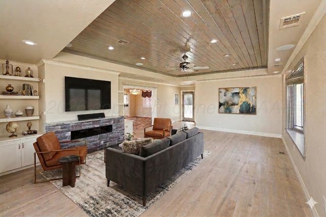 19 SOUTHRIDGE Drive, Canyon, TX 79015