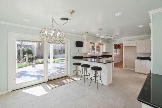 19 SOUTHRIDGE Drive, Canyon, TX 79015