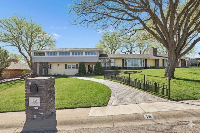 19 SOUTHRIDGE Drive, Canyon, TX 79015