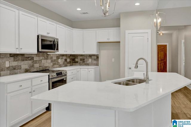 2150 SUMMIT PARK ROAD, Odenville, AL 35120