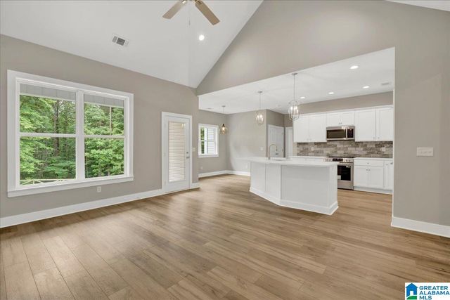2150 SUMMIT PARK ROAD, Odenville, AL 35120