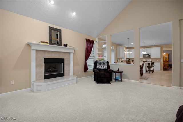 15379 Old Oak Drive, Strongsville, OH 44149