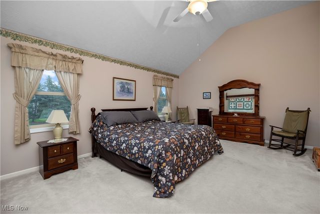 15379 Old Oak Drive, Strongsville, OH 44149