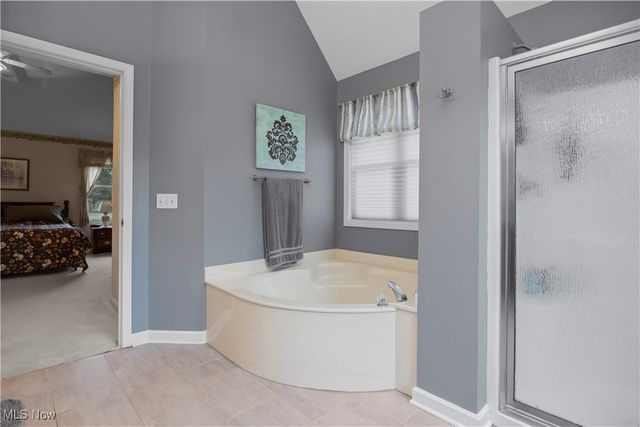 15379 Old Oak Drive, Strongsville, OH 44149