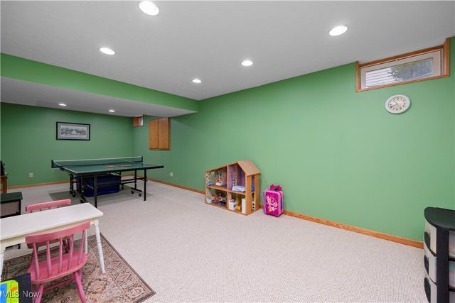 15379 Old Oak Drive, Strongsville, OH 44149