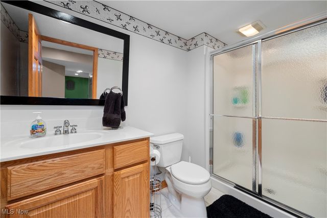 15379 Old Oak Drive, Strongsville, OH 44149