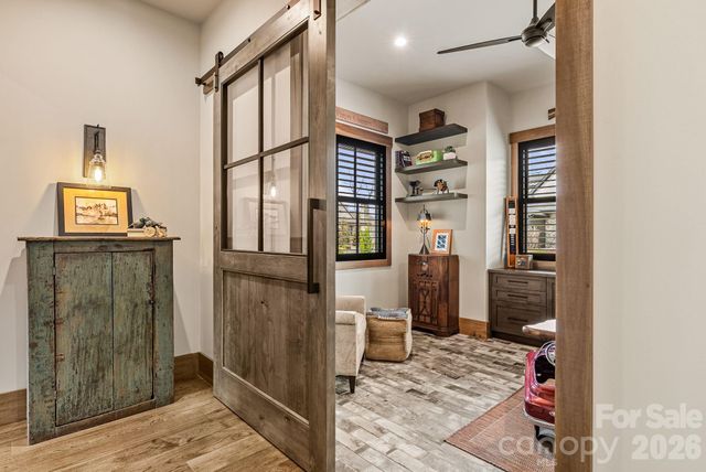 157 Riverbend Forest Drive, Asheville, NC 28805