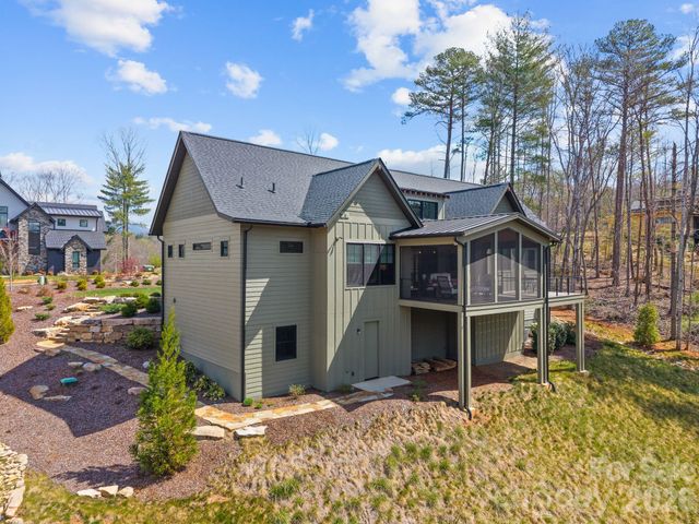 157 Riverbend Forest Drive, Asheville, NC 28805