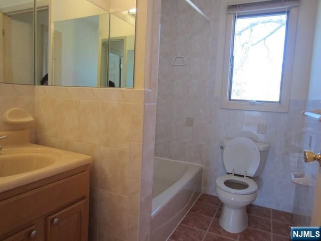 55 Columbus Drive B, Tenafly, NJ 07670