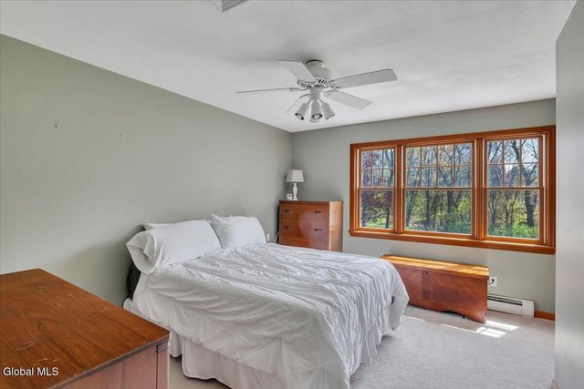 1341 Partridge Drive, Schodack, NY 12033