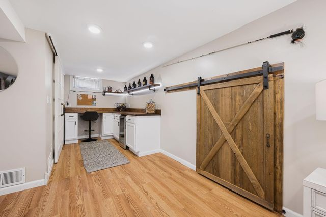 3520 Edgerton Street, Vadnais Heights, MN 55127