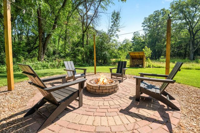 3520 Edgerton Street, Vadnais Heights, MN 55127